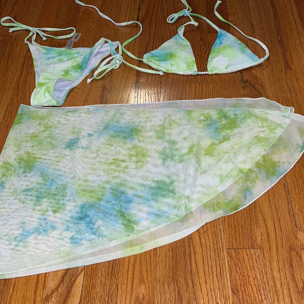 Blue and green 3 piece bikini set with matching skirt